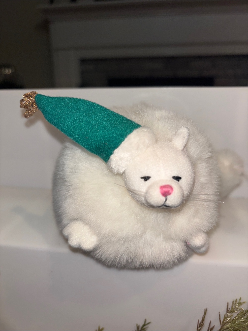 Fiji Graphics Fur Balls Plush White cat with green Santa Hat